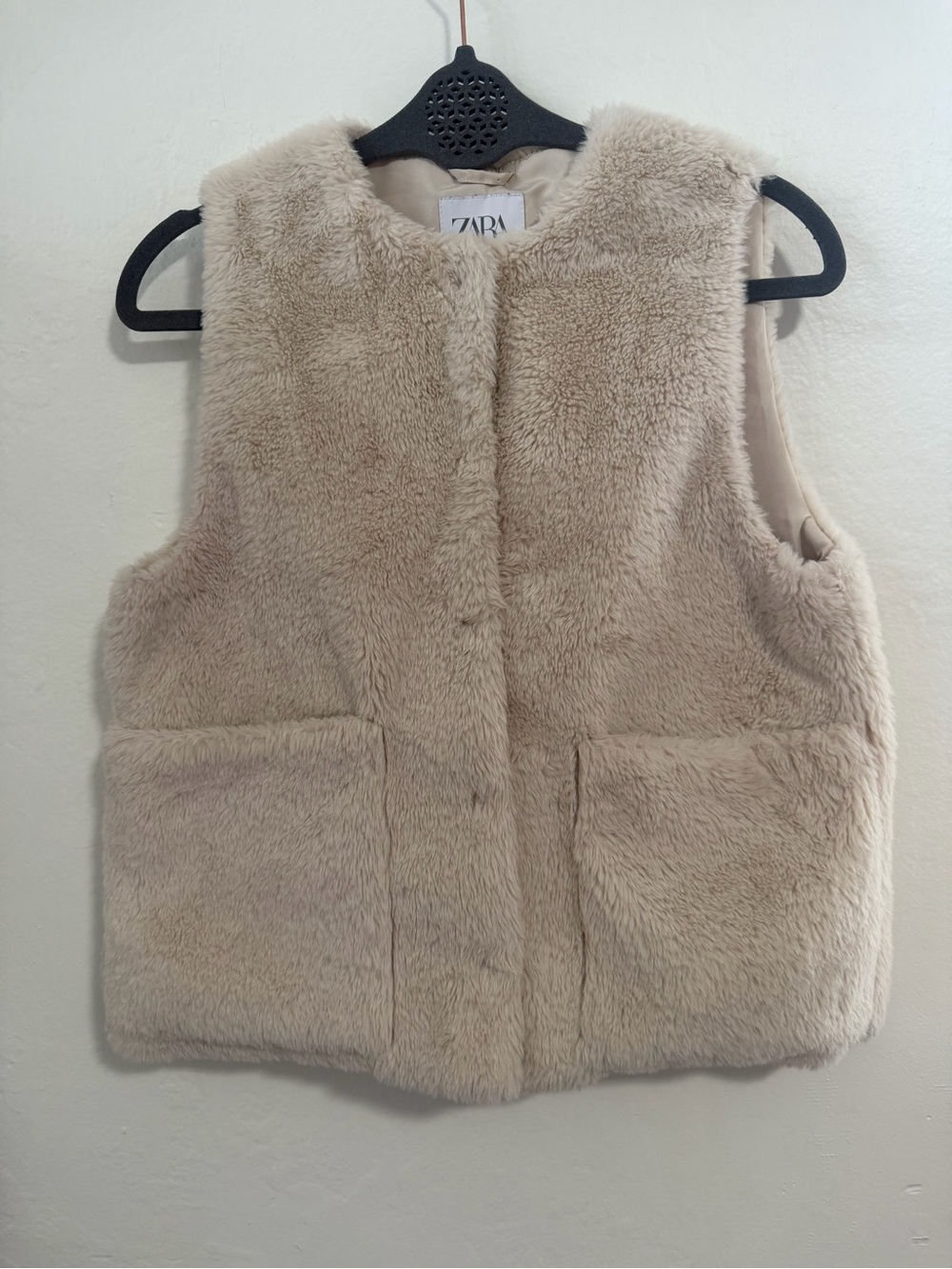 Zara Girls Cream Faux Fur Vest Size 11-12